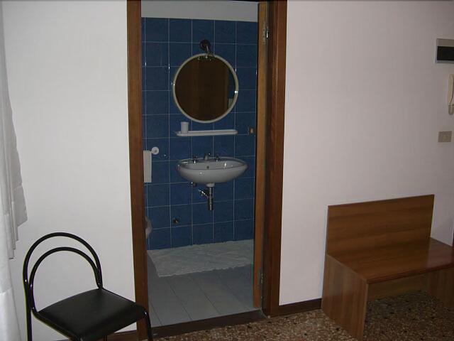 هتل ویدال