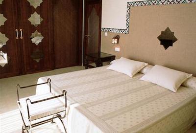 پنیسلا پلازا سویتز