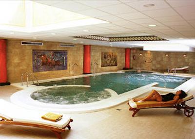 پنیسلا پلازا سویتز