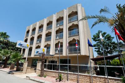 تما لارا هتل