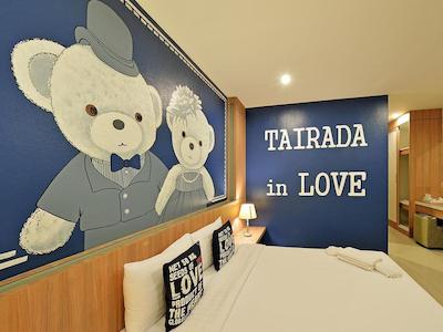 تیرادا بوتیک هتل