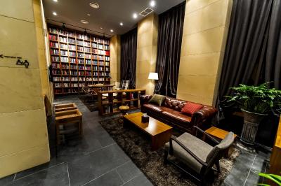 هتل د دیزاینرز