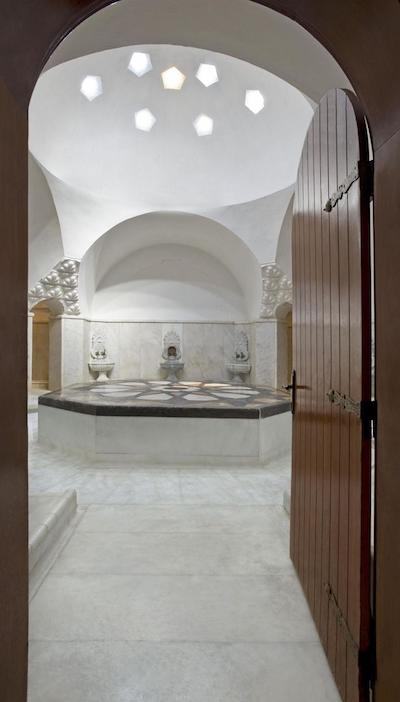 دیوان آنتالیا