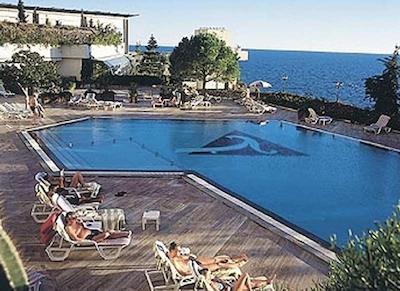 دیوان آنتالیا