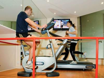 هتل کانز منتفلوری