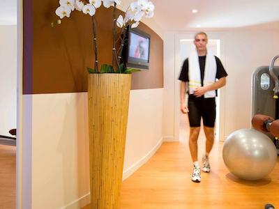 هتل کانز منتفلوری