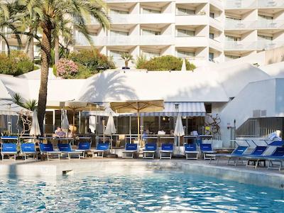 هتل کانز منتفلوری