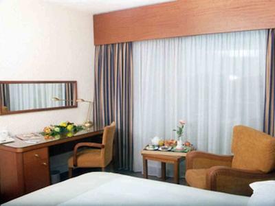 هتل کانز منتفلوری