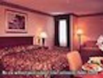 هلید این ممفیز آیرپرت-کنف کتر