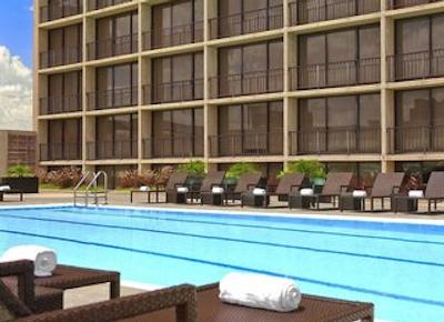 د وستین اُاکز هوستون ات د گالریا