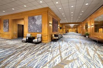 د وستین اُاکز هوستون ات د گالریا