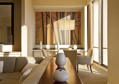 د وستین اُاکز هوستون ات د گالریا