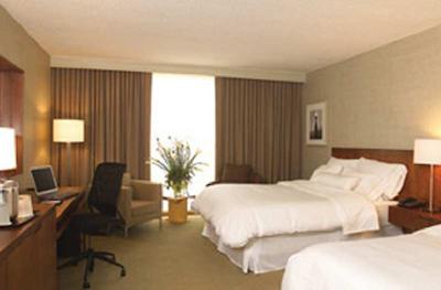 د وستین اُاکز هوستون ات د گالریا