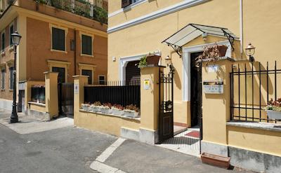 هتل اینفینیتو