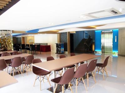 گرند تاور این ساتورن