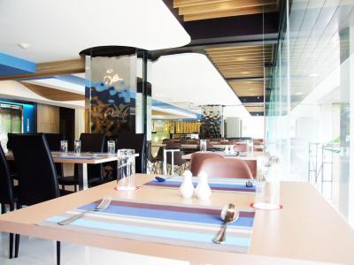 گرند تاور این ساتورن