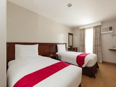 مج هتل اند سویتز