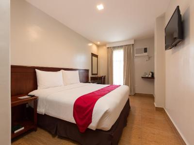 مج هتل اند سویتز