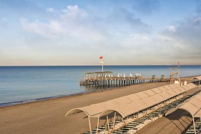 کلاب مگا سارای