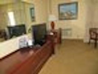 رامادا دنور دونتون