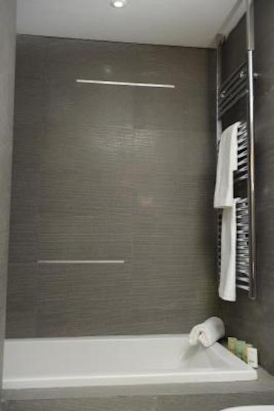 وارویک استون 55 هتل بیروت