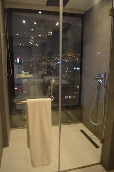 وارویک استون 55 هتل بیروت