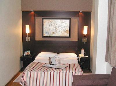 کاتالنیا میکادو