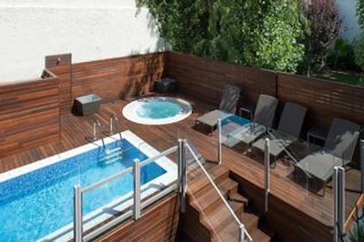 کاتالنیا میکادو