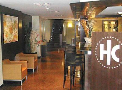 کاتالنیا میکادو