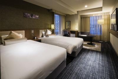 ونیزو جینزا ایچم