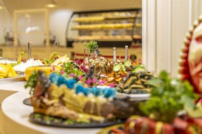 سسارز تمپل د لوکس