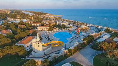 سسارز تمپل د لوکس