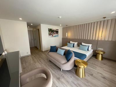 سسارز تمپل د لوکس