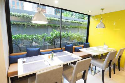 آلت هتل نانا