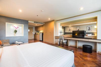 آلت هتل نانا