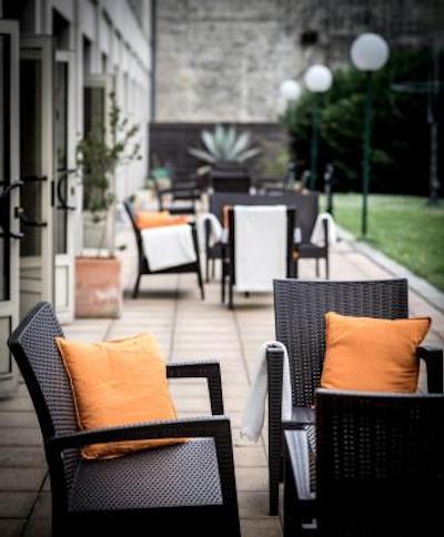 هتل مرکور بردیوکس چاتیو چارترنز