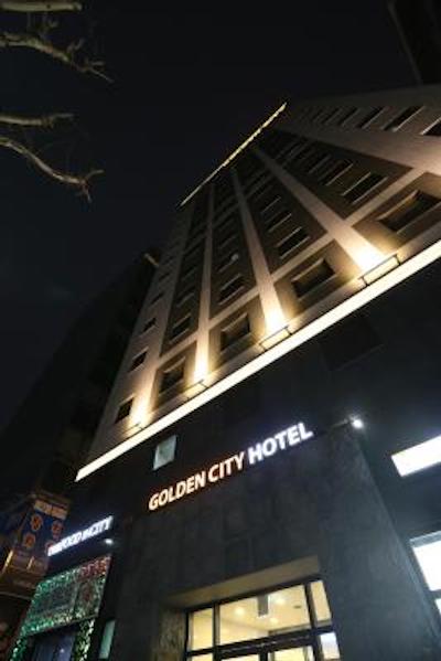 گولدن سیتی هتل دنگدامون