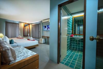 ویلا چا چا فرا آتیت