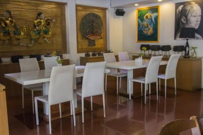 ویلا چا چا فرا آتیت