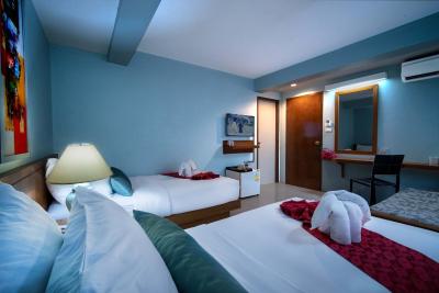 ویلا چا چا فرا آتیت