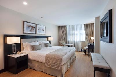 میرامار هتل بای ویندسُر