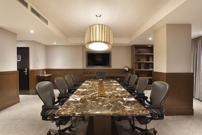 میرامار هتل بای ویندسُر