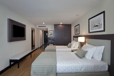 میرامار هتل بای ویندسُر