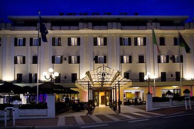 گراند هتل ل فنتی