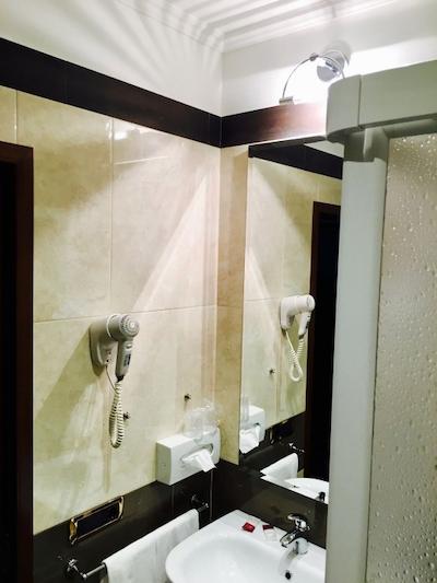 گراند هتل ل فنتی