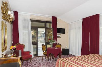 گراند هتل ل فنتی