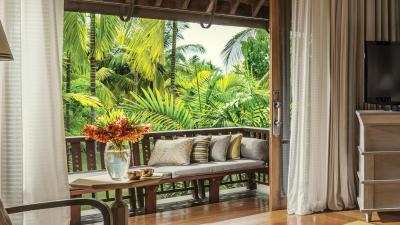 فور اسیسُنز ریزرت لانگکاوی