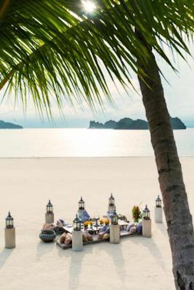 فور اسیسُنز ریزرت لانگکاوی