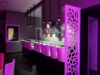 رلاکس هتل کنیترا