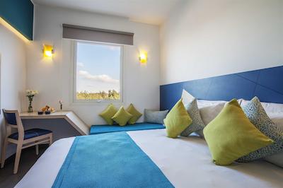 رلاکس هتل کنیترا